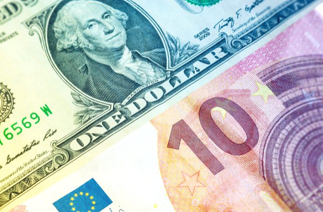 Convert U.S. Dollar to Euro (USD to EUR)